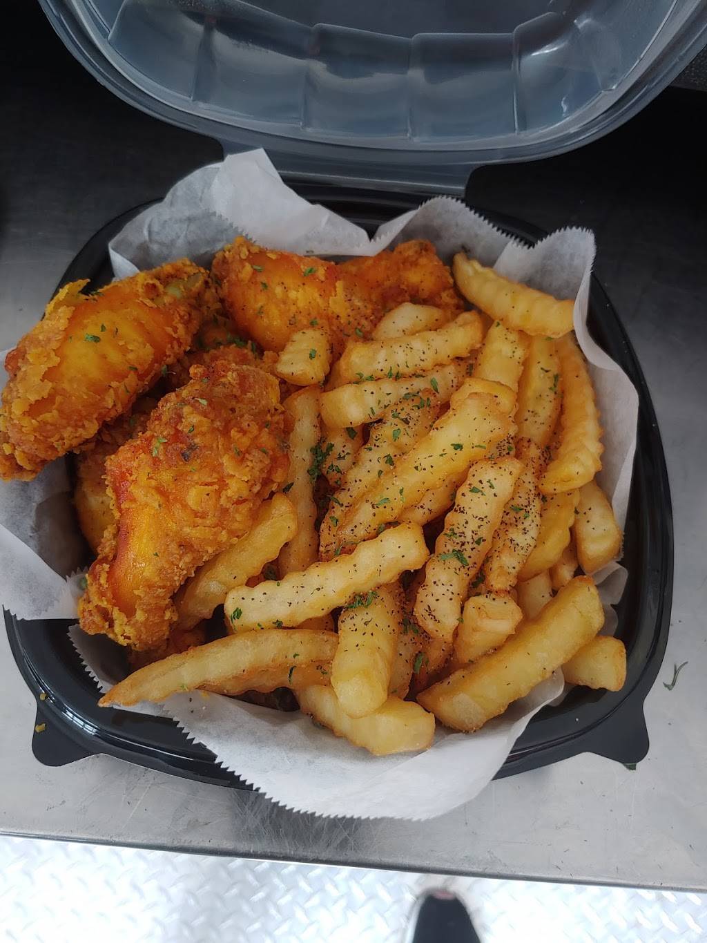 Taste the Smoke BBQ | restaurant | 9908 US HWY 92 Located in the parking lot of, LEX auto shop, Tampa, FL 33610, USA | 8134193984 OR +1 813-419-3984