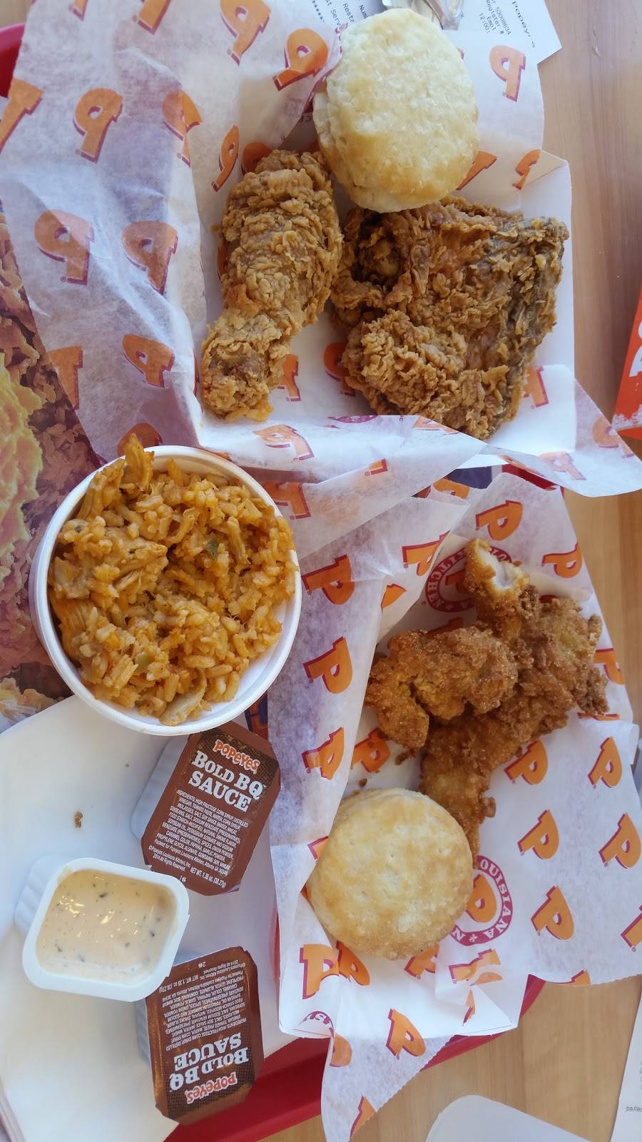 Popeyes Louisiana Kitchen | restaurant | 8035 Forest Ln, Dallas, TX 75243, USA | 9722354160 OR +1 972-235-4160