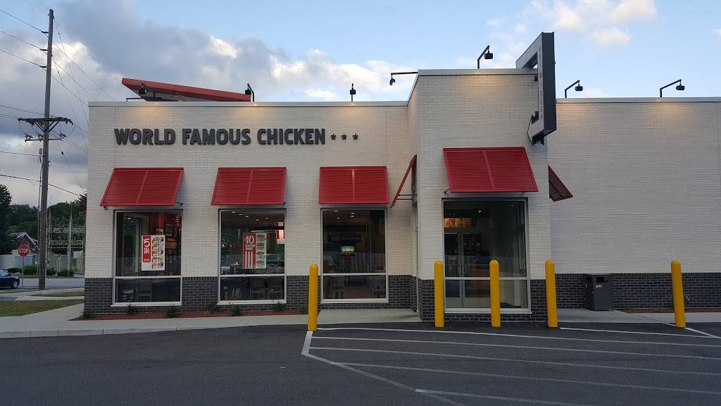 KFC | restaurant | 1792 State Rd, Cuyahoga Falls, OH 44223, USA | 3309236590 OR +1 330-923-6590