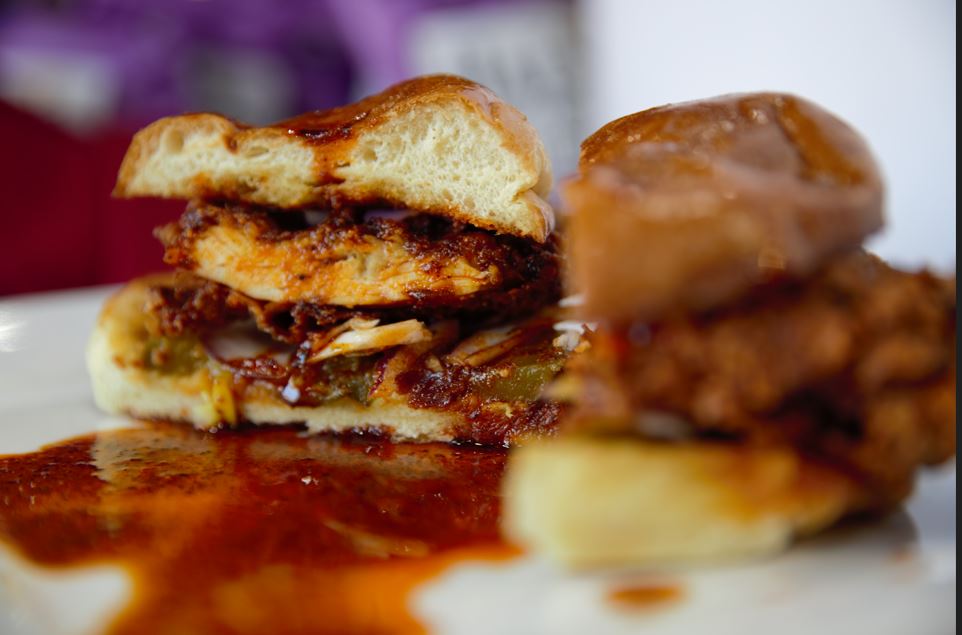 Chick-A- licous | restaurant | 4404 St Barnabas Rd, Temple Hills, MD 20748, USA | 3014942112 OR +1 301-494-2112