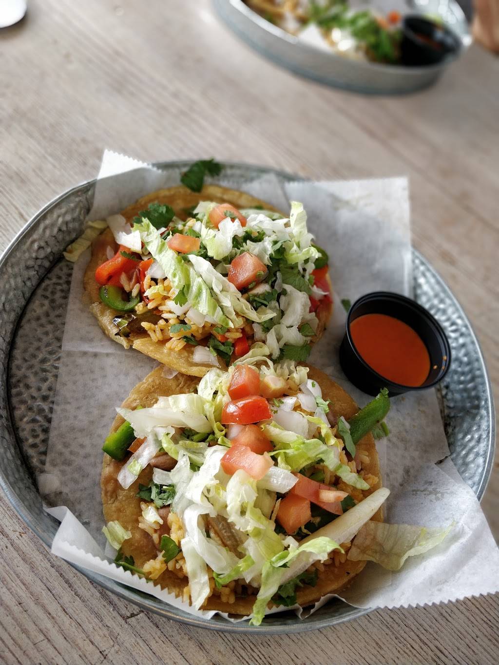 R&R Taqueria | restaurant | 7840 Washington Blvd, Elkridge, MD 21075, USA | 4107990001 OR +1 410-799-0001