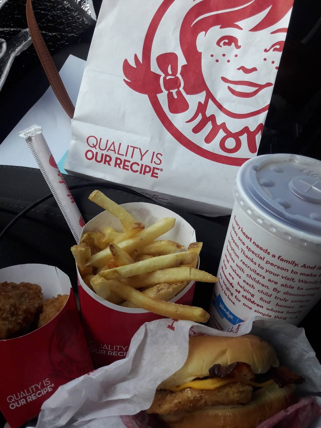 Wendys | restaurant | 2964 W Camp Wisdom Rd, Grand Prairie, TX 75052, USA | 9726395145 OR +1 972-639-5145