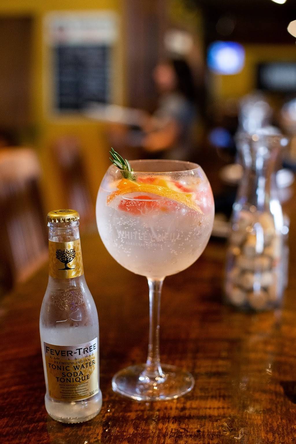 Union Pub Company | restaurant | 2300 Wharncliffe Rd S, London, ON N6P 1P8, Canada | 5192030321 OR +1 519-203-0321