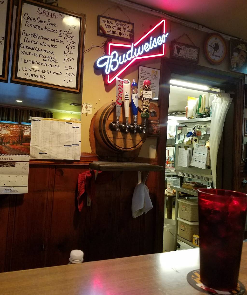 Village Inn | restaurant | 32263 Old Ocean City Rd, Parsonsburg, MD 21849, USA | 4107422935 OR +1 410-742-2935