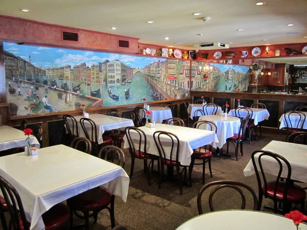 Faustos Bistro | restaurant | 530 Veterans Memorial Blvd, Metairie, LA 70005, USA | 5048337121 OR +1 504-833-7121
