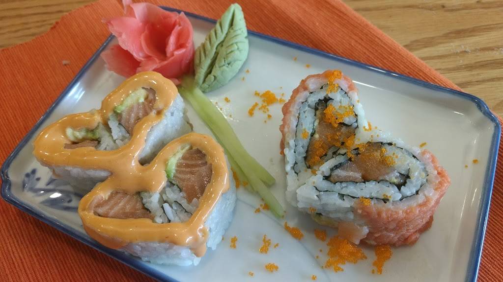 Quickway | restaurant | 6136 N Arlington Blvd, Seven Corners, VA 22044, USA | 7035338084 OR +1 703-533-8084