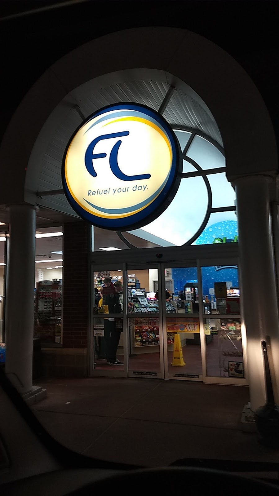 FastLane Troy | restaurant | 310 State Hwy 47, Troy, MO 63379, USA | 6365280872 OR +1 636-528-0872