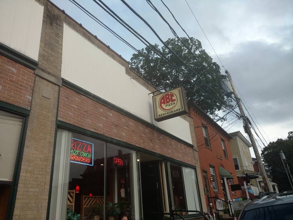 ABC Pizza Restaurant | meal takeaway | 9 River St, Collinsville, CT 06019, USA | 8606939161 OR +1 860-693-9161