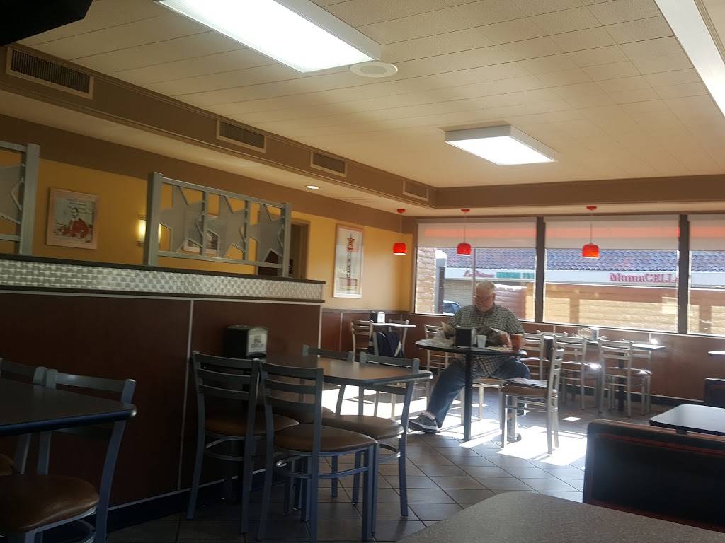 Carls Jr. | restaurant | 16685 Bernardo Center Dr, San Diego, CA 92128, USA | 8584876250 OR +1 858-487-6250