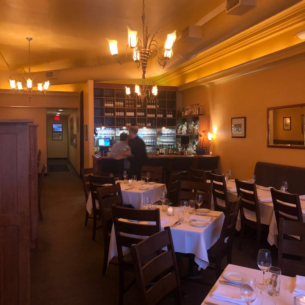 Harvest | restaurant | 21 N Pinckney St, Madison, WI 53703, USA | 6082556075 OR +1 608-255-6075