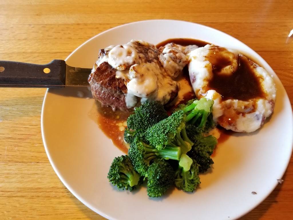 Applebees Grill + Bar | restaurant | 2497 Broad St, Sumter, SC 29150, USA | 8034693576 OR +1 803-469-3576