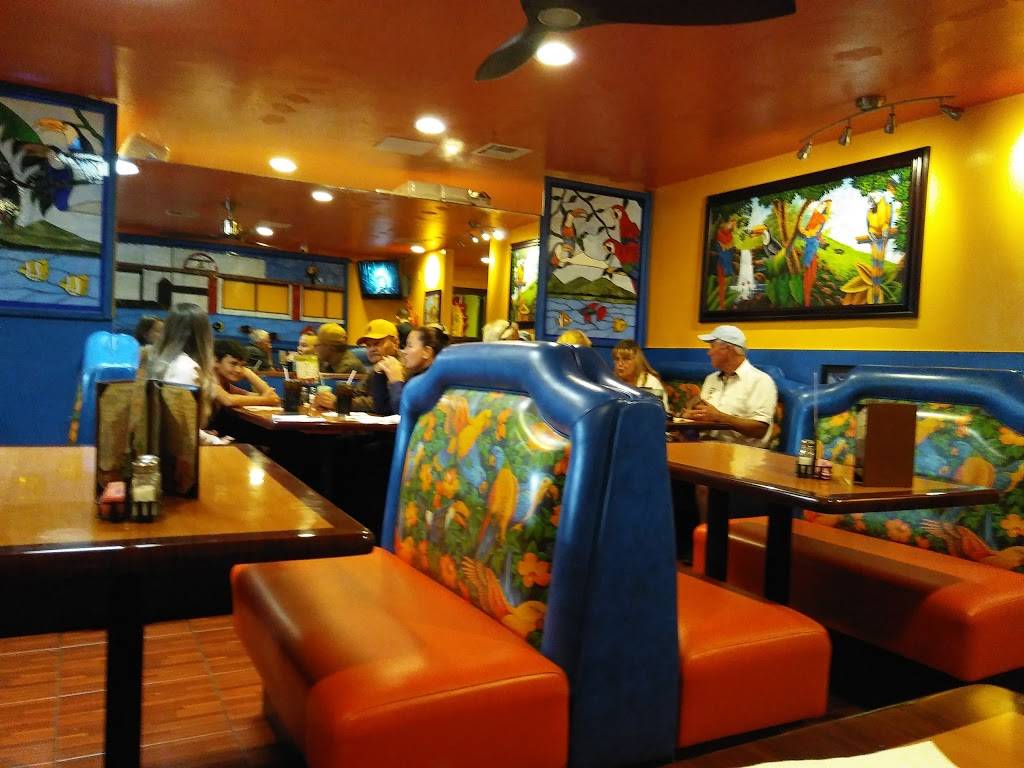 Casa Blanca Restaurant | restaurant | 3658, 66370 Pierson Blvd, Desert Hot Springs, CA 92240, USA | 7602515922 OR +1 760-251-5922