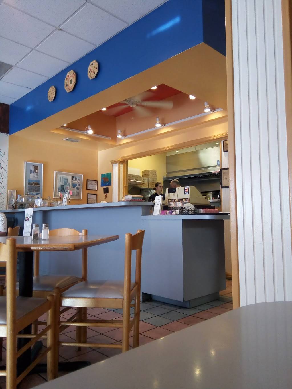 Ks Family Pizzeria & Restaurant | restaurant | 2000 Rio De Janeiro Ave # 7, Punta Gorda, FL 33983, USA | 9416256989 OR +1 941-625-6989