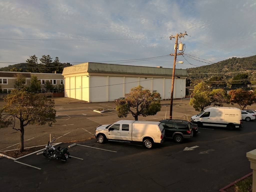 Century Cinema | meal takeaway | 41 Tamal Vista Blvd, Corte Madera, CA 94925, USA | 4159246506 OR +1 415-924-6506