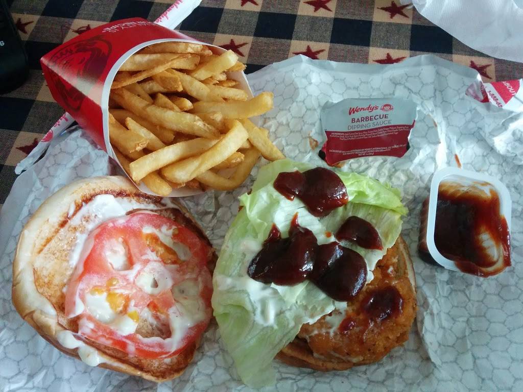 Wendys | restaurant | 32 N Brookwood Ave Drive, Hamilton, OH 45013, USA | 5138638122 OR +1 513-863-8122