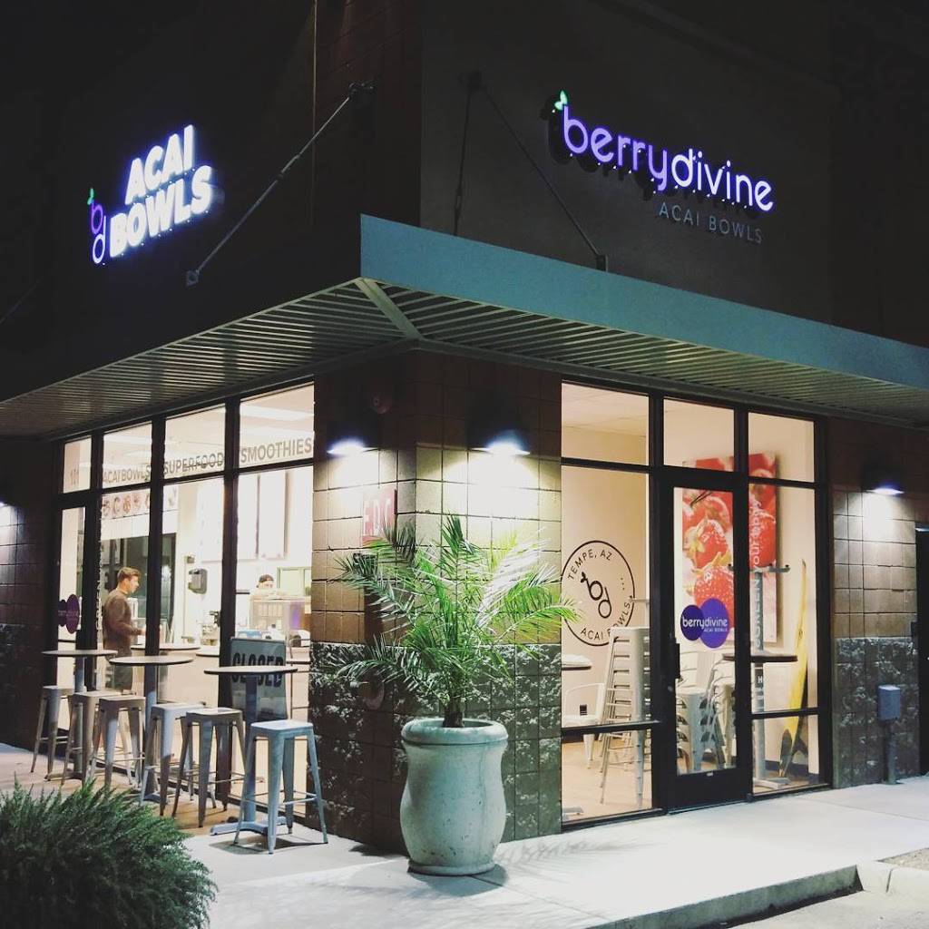 Berry Divine Acai Bowls | restaurant | 960 N Scottsdale Rd #101, Tempe, AZ 85281, USA | 4809670942 OR +1 480-967-0942