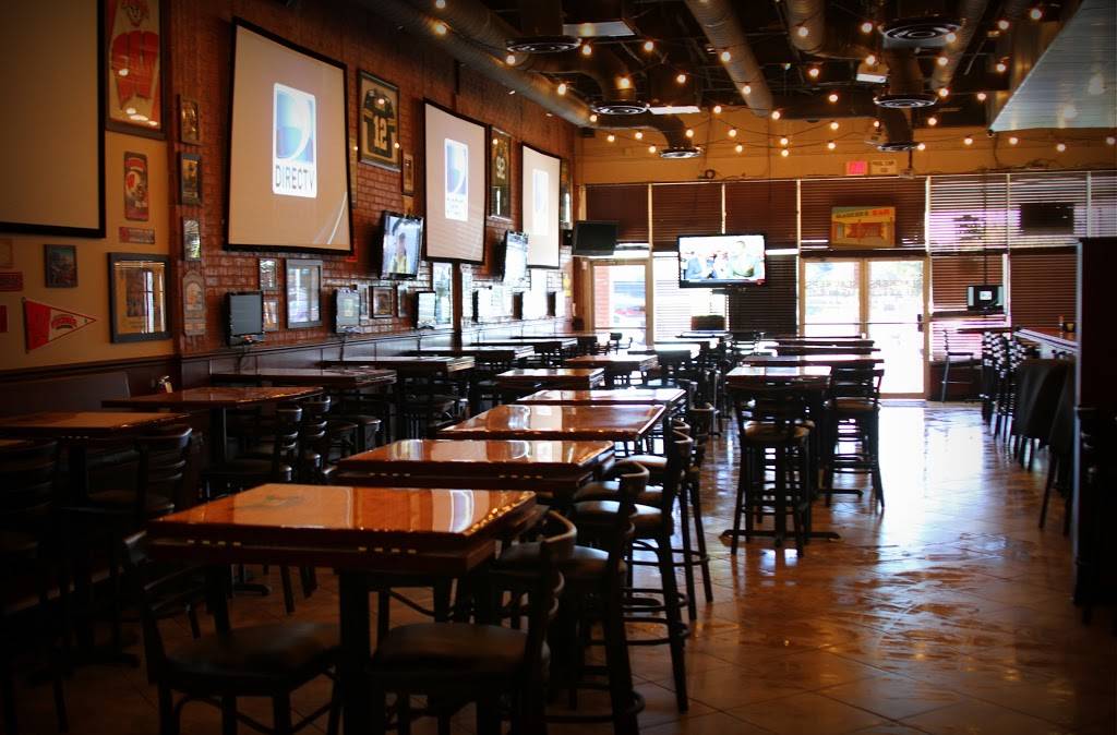 Slackers Bar & Grill | restaurant | 995 Marina Mile Blvd, Fort Lauderdale, FL 33315, USA | 9545304758 OR +1 954-530-4758