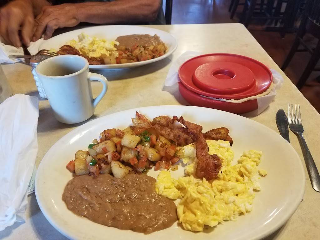 Sonias Restaurante Mexicano | restaurant | 10447 Nacogdoches Rd, San Antonio, TX 78217, USA | 2106539092 OR +1 210-653-9092