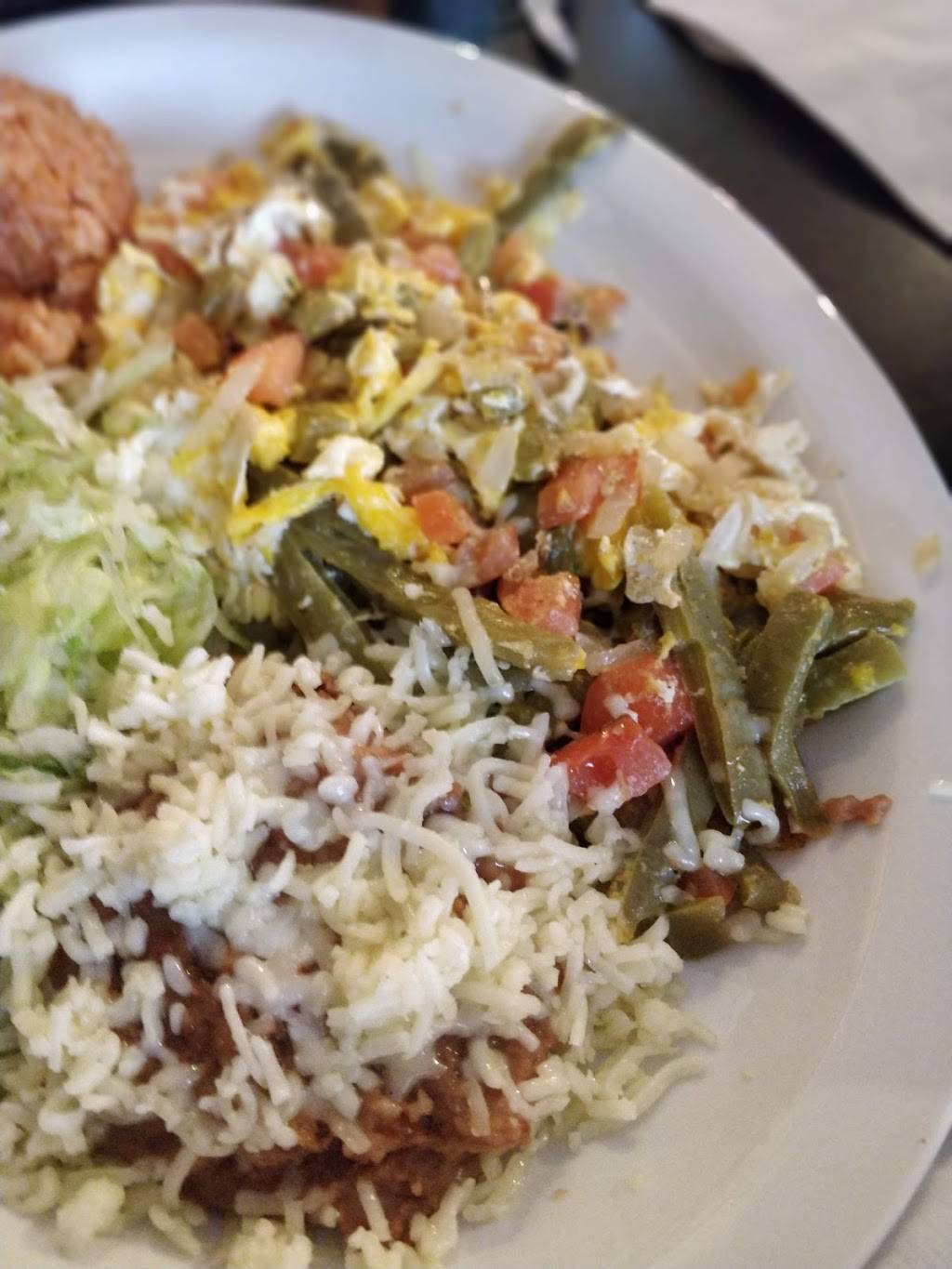 Don Luis Mexican Restaurant | restaurant | 5940 CA-99, Stockton, CA 95212, USA | 2099319163 OR +1 209-931-9163