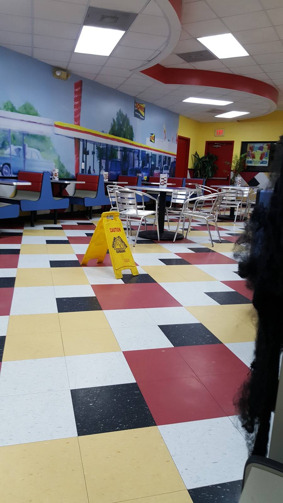 Sonic Drive-In | restaurant | 1955a N Mason Rd, Katy, TX 77449, USA | 2813473151 OR +1 281-347-3151