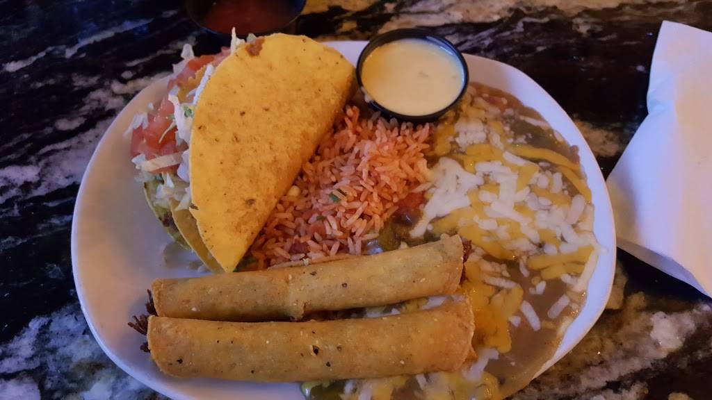 Anitas New Mexico Style Mexican Food | restaurant | 521 Maple Ave E, Vienna, VA 22180, USA | 7032551001 OR +1 703-255-1001