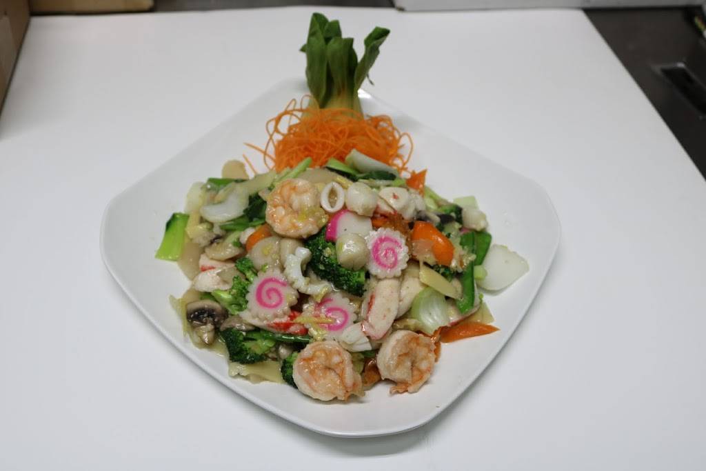 Wok N Roll | restaurant | 1071 W Round Grove Rd, Lewisville, TX 75067, USA | 2144885296 OR +1 214-488-5296
