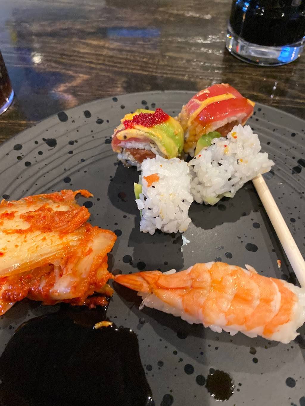Oishi Japanese Cuisine | restaurant | 1901 Carl D. Silver Pkwy, Fredericksburg, VA 22401, USA | 5407862333 OR +1 540-786-2333