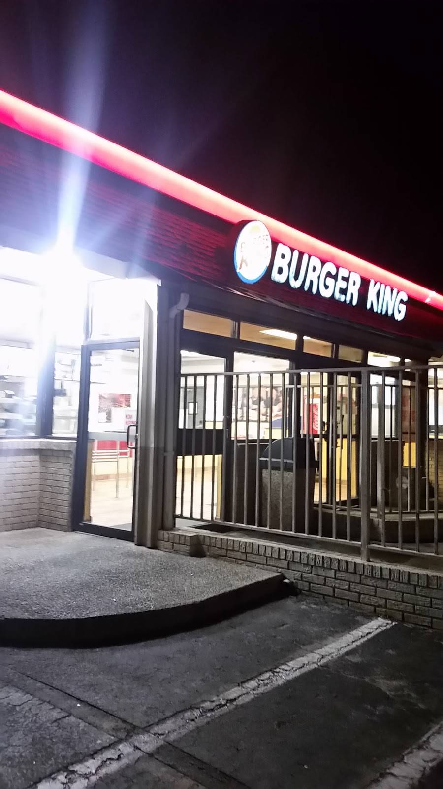 Burger King | restaurant | 1812 Sam Rittenberg Blvd, Charleston, SC 29407, USA | 8435710460 OR +1 843-571-0460