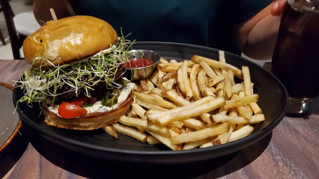 The Salted Pig | restaurant | 3750 Main St STE 103, Riverside, CA 92501, USA | 9517425664 OR +1 951-742-5664