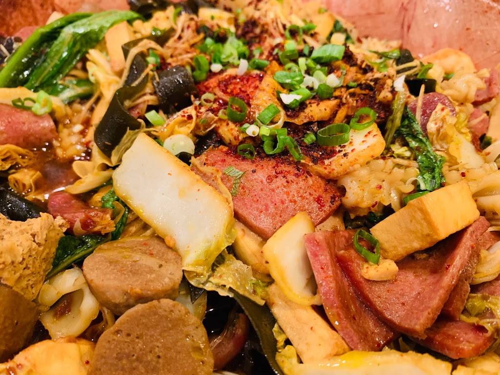 Taste Place | restaurant | 223 Welch Ave Upper Level, Ames, IA 50014, USA | 5152927719 OR +1 515-292-7719