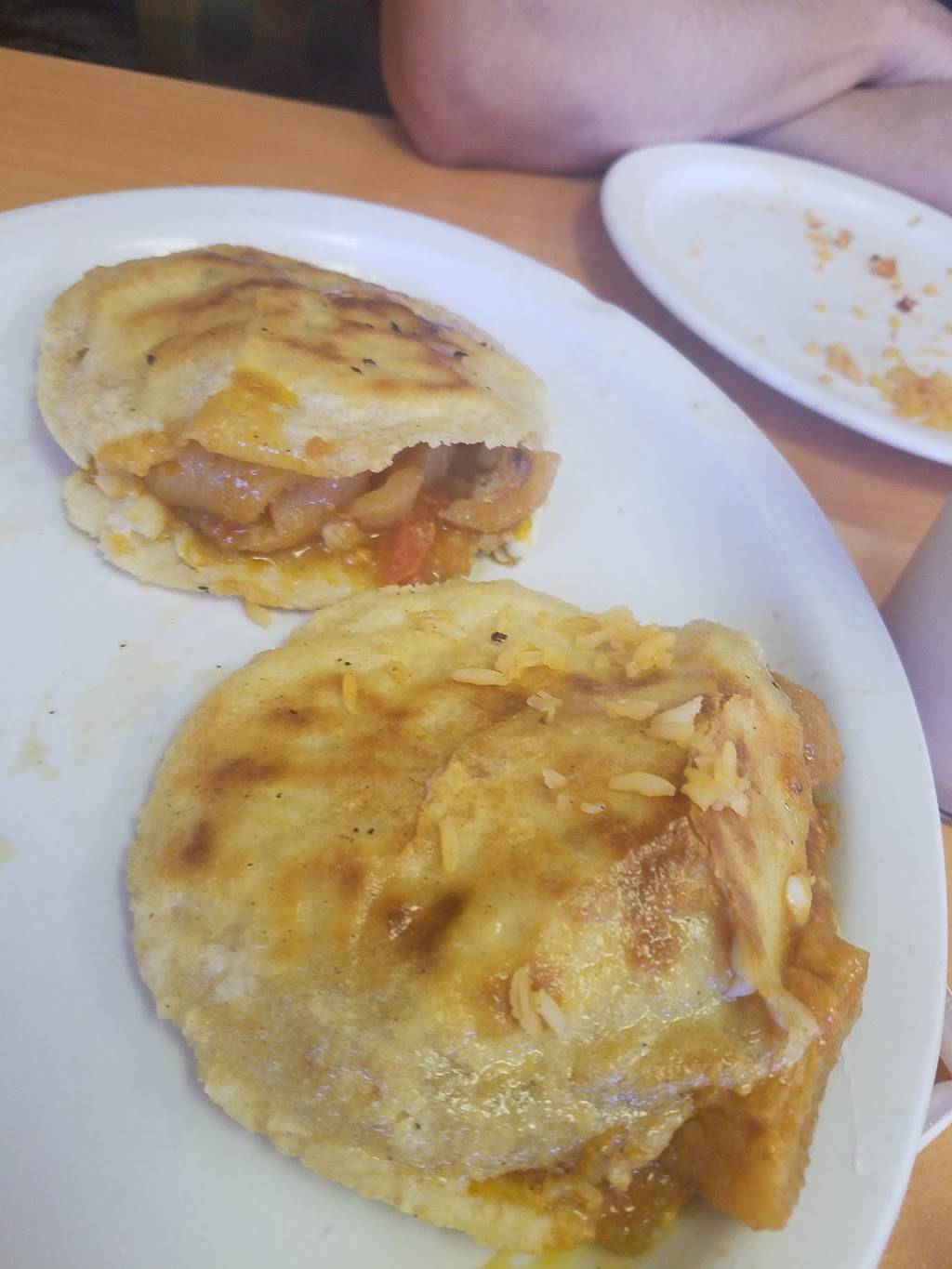 Los Molinos Restaurant | restaurant | 1603 Bruce Randolph Ave, Denver, CO 80205, USA | 3033081353 OR +1 303-308-1353