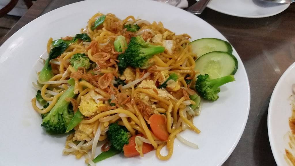 Upi Jaya | restaurant | 76-04 Woodside Ave, Elmhurst, NY 11373, USA | 7184581807 OR +1 718-458-1807