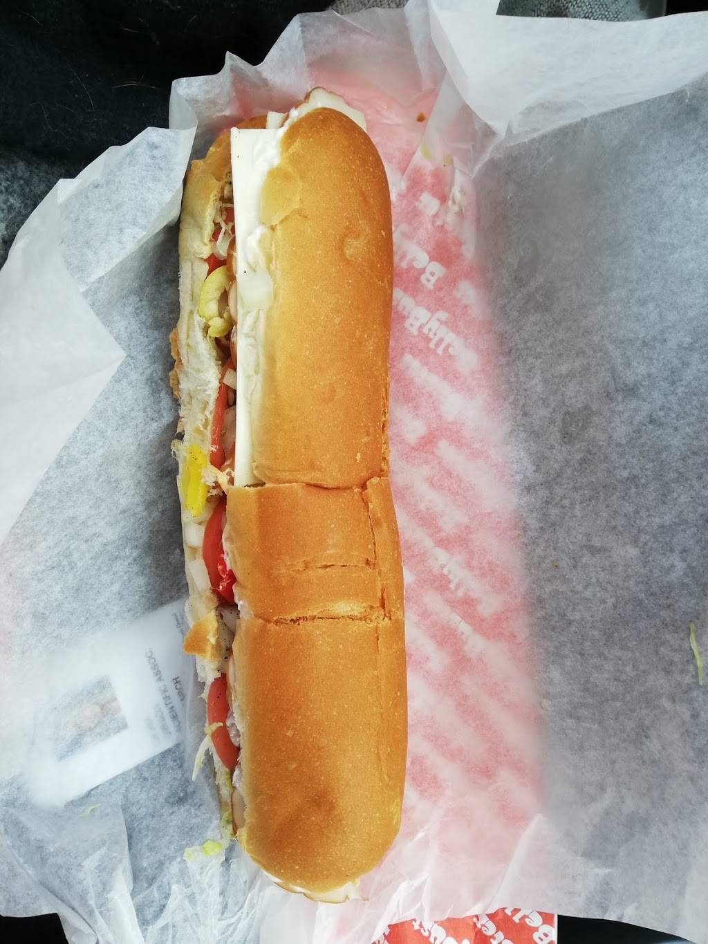 Belly Buster Submarines | restaurant | 3447 Yonge St, Toronto, ON M4N 2N2, Canada | 4164896051 OR +1 416-489-6051