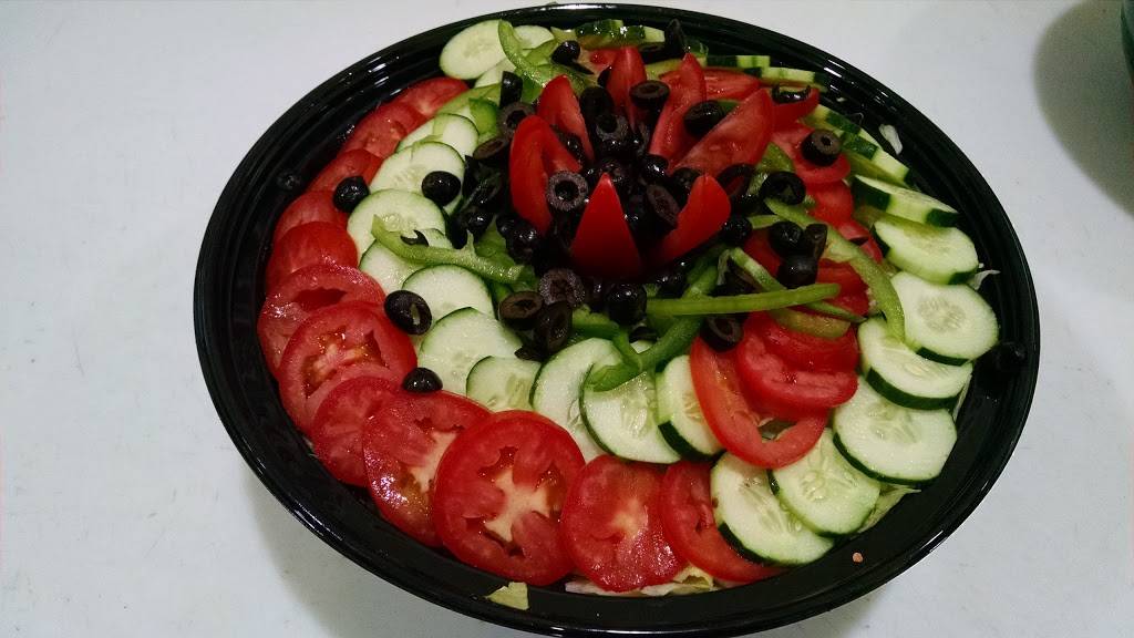 Claymont Steak Shop | meal takeaway | 57 S Main St, Newark, DE 19711, USA | 3024539500 OR +1 302-453-9500