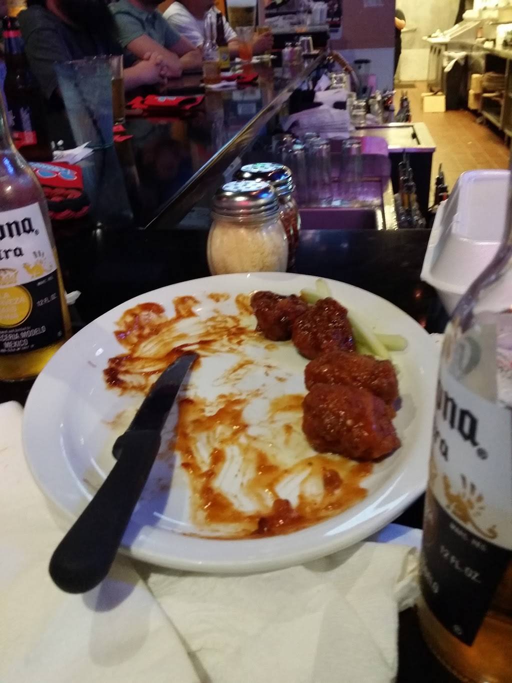 Native Grill & Wings | restaurant | 3100 E Speedway Blvd, Tucson, AZ 85716, USA | 5203253489 OR +1 520-325-3489