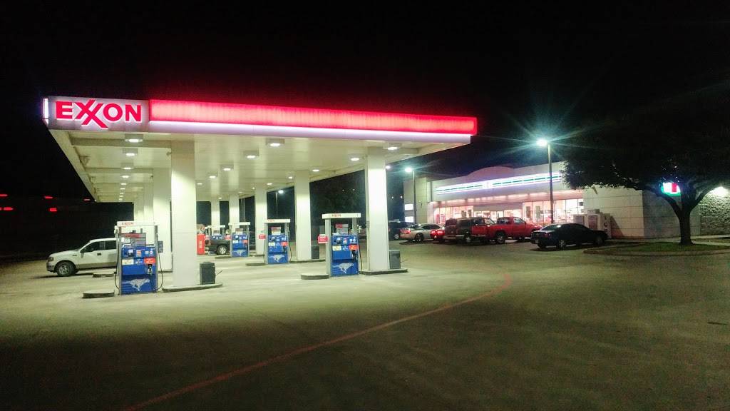 Exxon | restaurant | 101 Sycamore School Rd, Fort Worth, TX 76134, USA | 8175510870 OR +1 817-551-0870