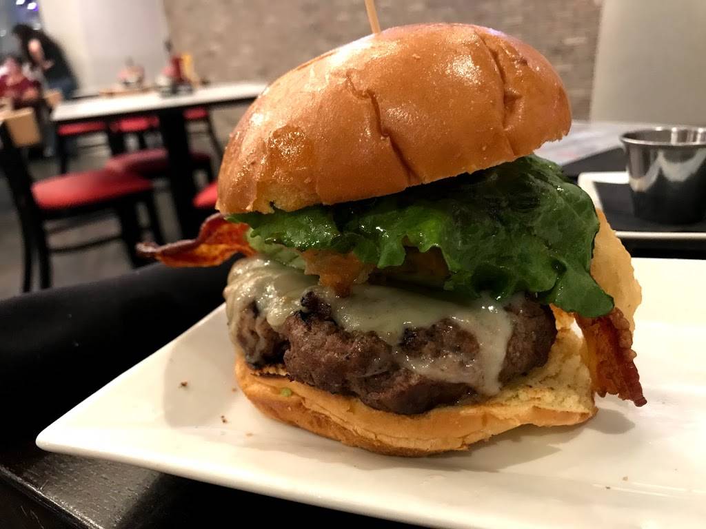 Smash | restaurant | 8206 Philips Hwy Unit 6, Jacksonville, FL 32256, USA | 9047126500 OR +1 904-712-6500