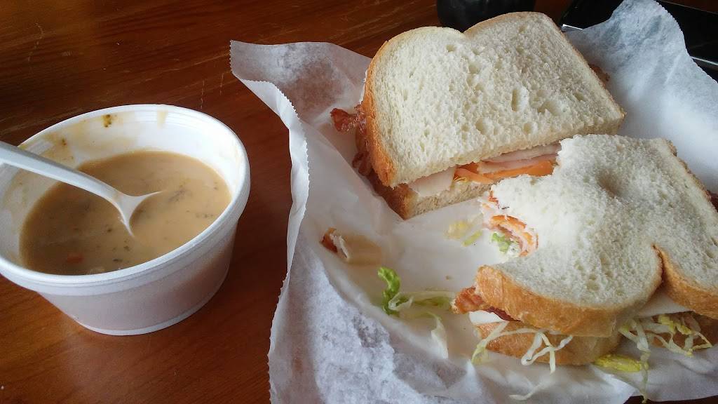 Captain Johns Sammys & Such | meal takeaway | 1240 N Main St, Racine, WI 53402, USA | 2626331989 OR +1 262-633-1989