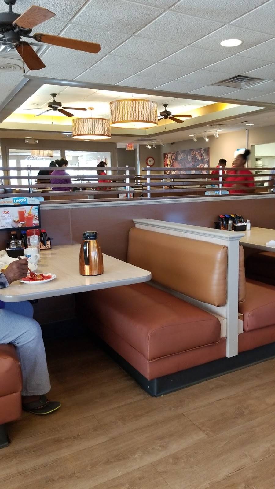 IHOP | restaurant | 9 Stonebridge Blvd, Jackson, TN 38305, USA | 7316603440 OR +1 731-660-3440