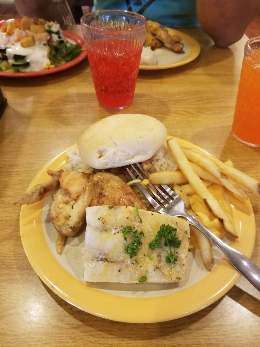 HomeTown Buffet | restaurant | 1665 Countryside Dr, Turlock, CA 95380, USA | 2096682172 OR +1 209-668-2172