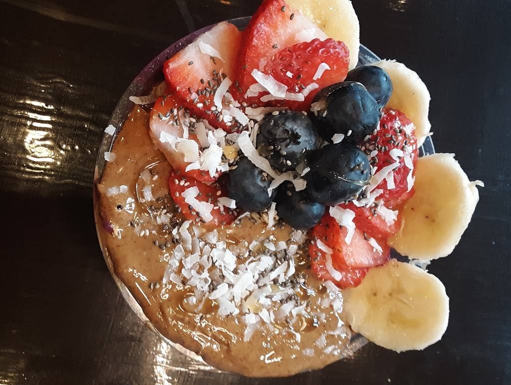 Rush Bowls | restaurant | 2085 NE Allie Ave #330, Hillsboro, OR 97124, USA | 5035679377 OR +1 503-567-9377