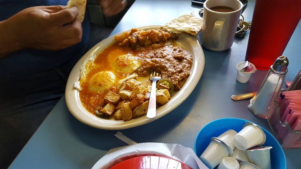 La Joya Mexican Restaurant | restaurant | 2000, 510 S General McMullen Dr, San Antonio, TX 78237, USA | 2104365188 OR +1 210-436-5188