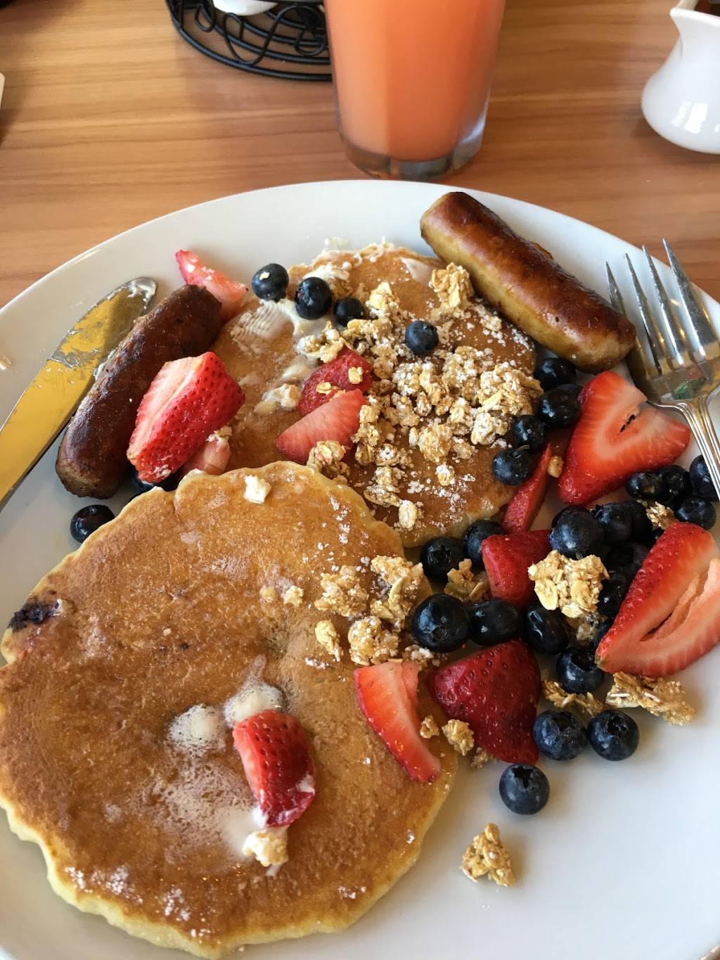 Eggsperience Breakfast and Lunch | restaurant | 1230 W Taylor St, Chicago, IL 60607, USA | 3129880684 OR +1 312-988-0684