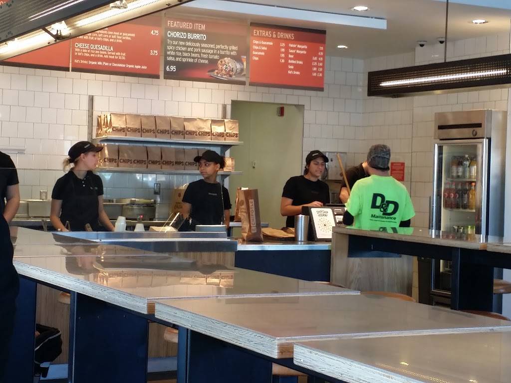 Chipotle Mexican Grill | restaurant | 3362 Center Rd Ste E20, Brunswick, OH 44212, USA | 3302207278 OR +1 330-220-7278