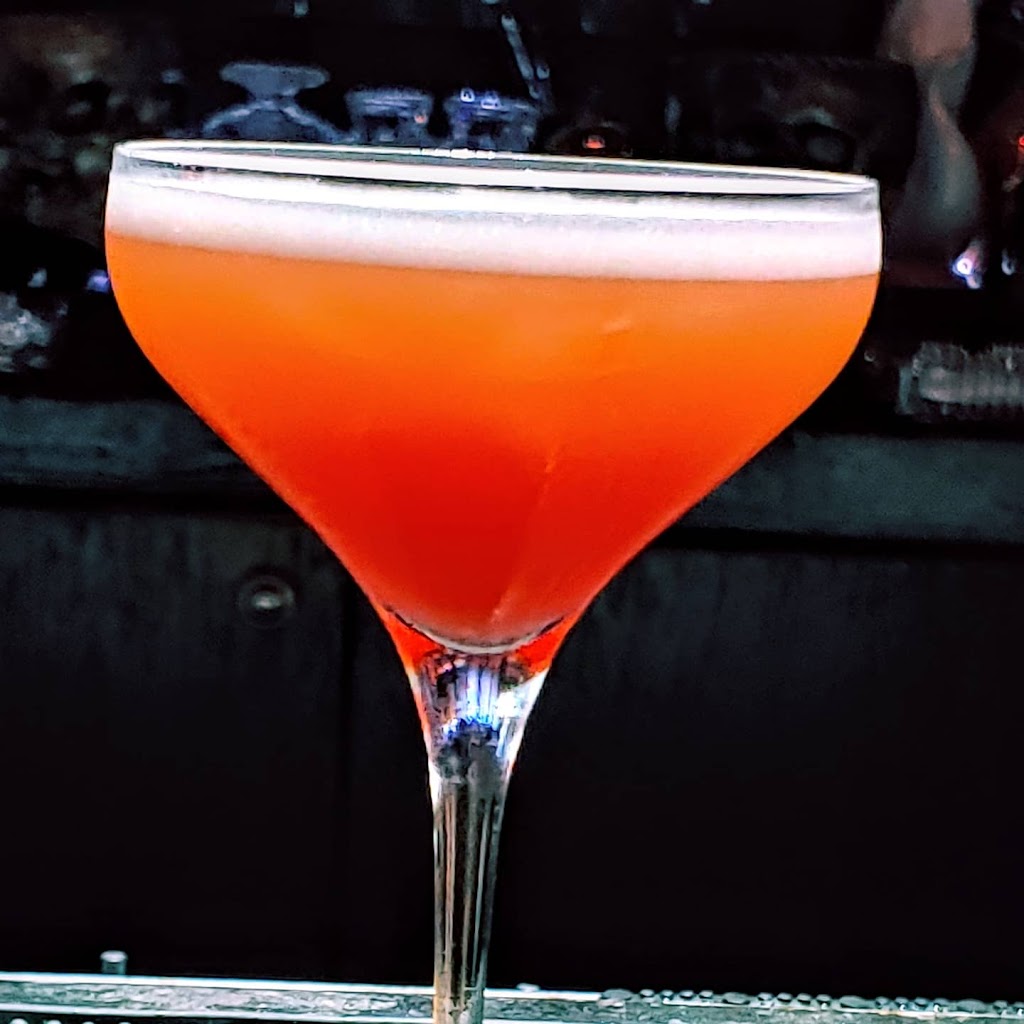 The Roosevelt Room | restaurant | 307 W 5th St, Austin, TX 78701, USA | 5124944094 OR +1 512-494-4094