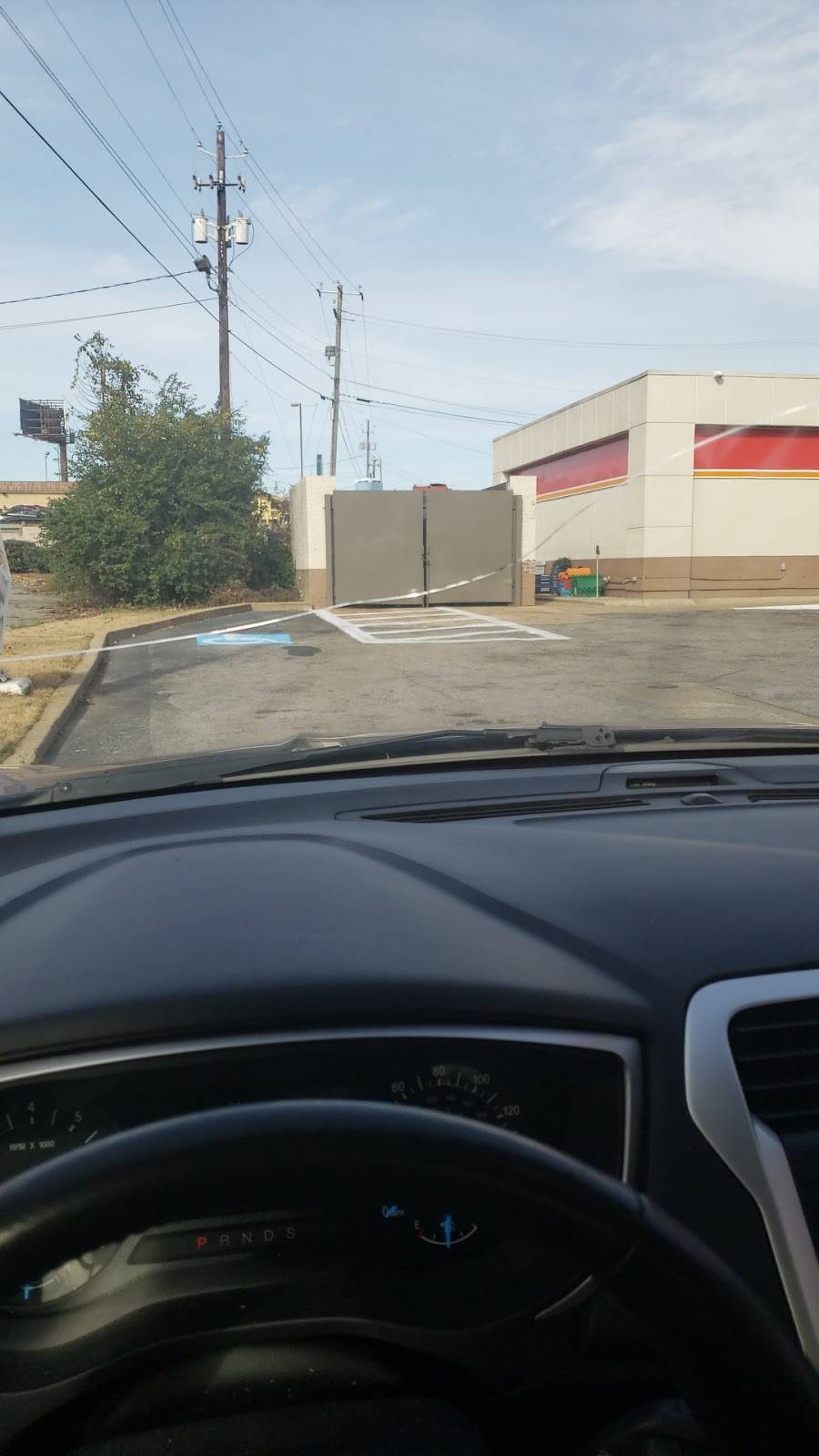 Kangaroo Express | meal takeaway | 724 Skyland Blvd E, Tuscaloosa, AL 35405, USA | 2057508171 OR +1 205-750-8171