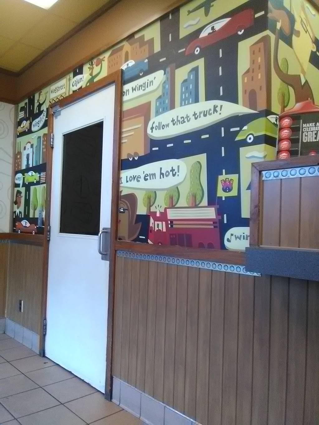 Pizza Hut | meal takeaway | 250 Windy Hill Rd Ste 200, Marietta, GA 30060, USA | 7704367000 OR +1 770-436-7000