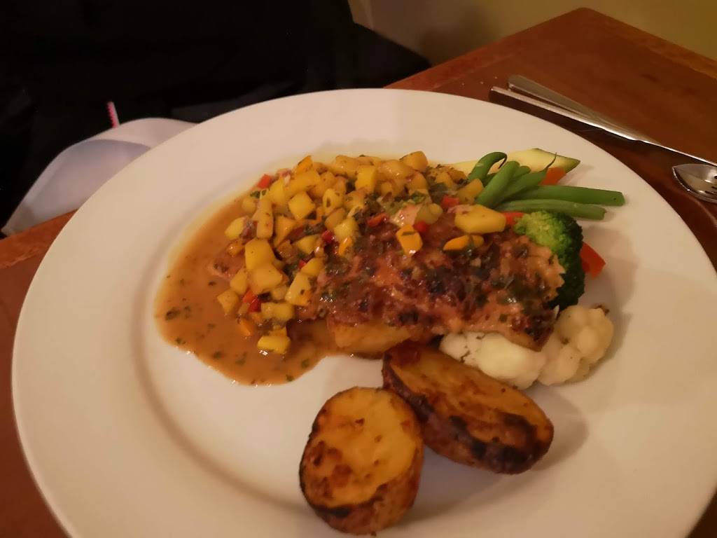 Andiamo Pasta Plus | restaurant | 135 Queen St S, Mississauga, ON L5M 1K9, Canada | 9058264904 OR +1 905-826-4904