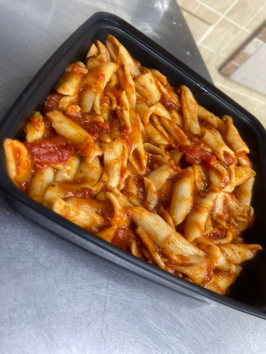 zizos pizza | restaurant | 7801 Michigan Ave, Detroit, MI 48210, USA | 3139147140 OR +1 313-914-7140