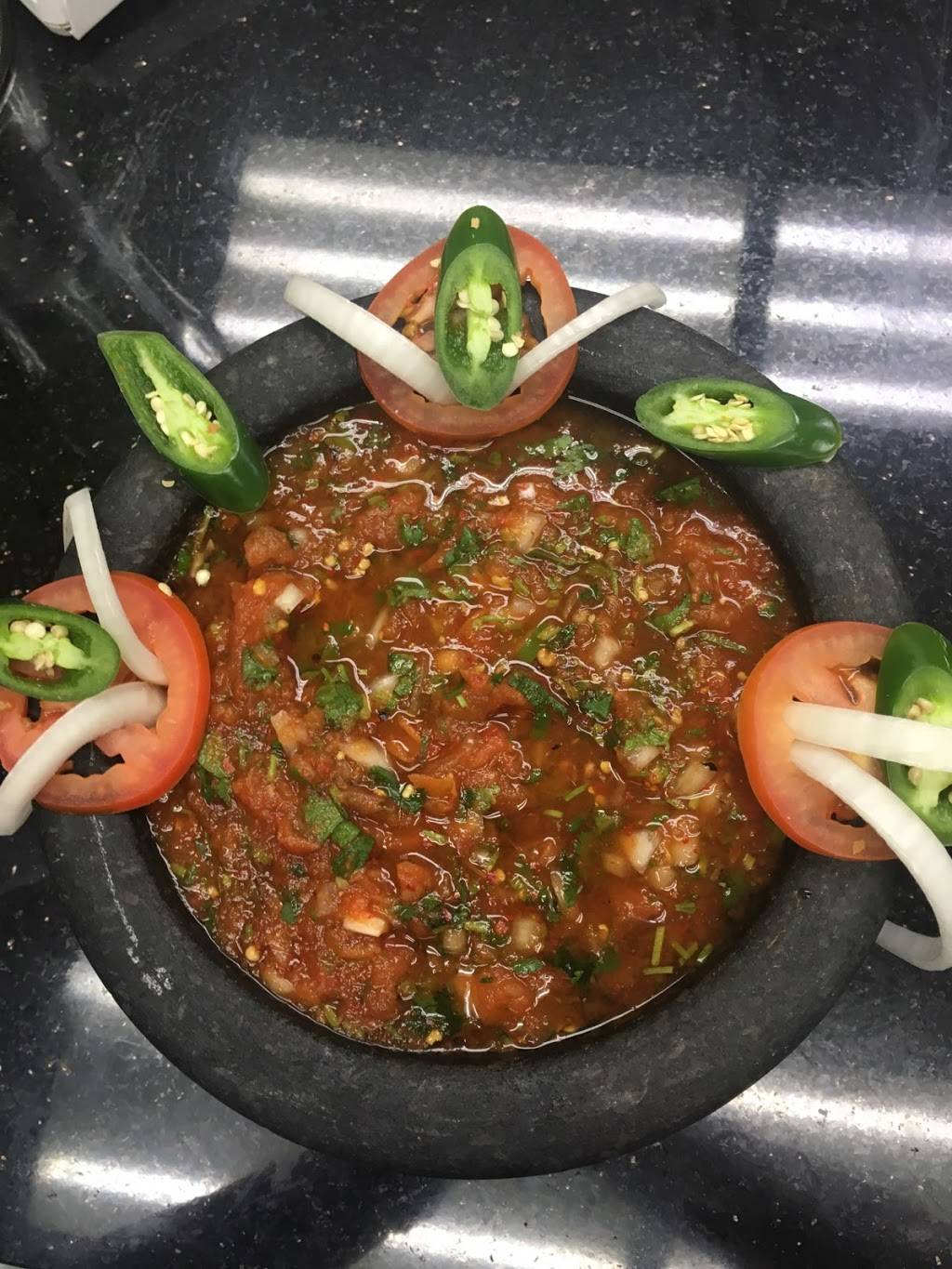 Taqueria El Rey | restaurant | 8 Williams Rd, Salinas, CA 93905, USA | 8314246211 OR +1 831-424-6211